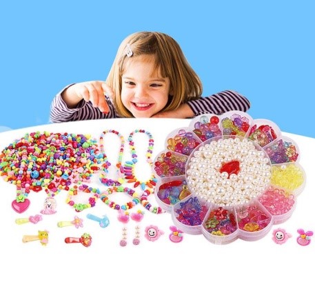 cheap-christmas-toys-beads-jewellery-sets